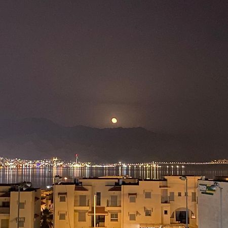 Apartamento Seaside House & Free Parking Eilat Exterior foto