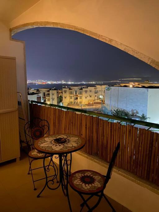 Apartamento Seaside House & Free Parking Eilat Exterior foto